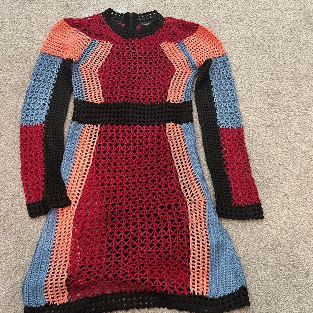 Bebe dress
